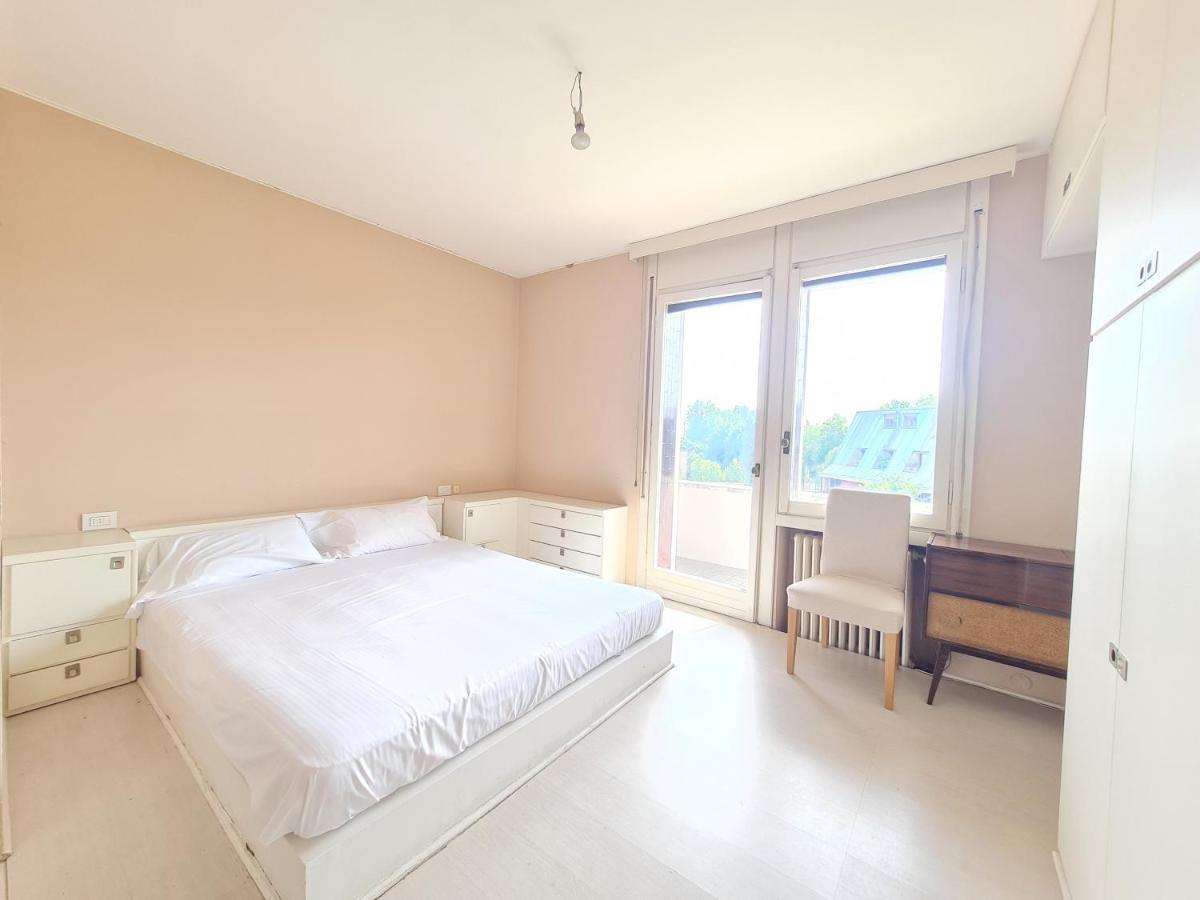 Ottoboni Charme Apartment With Terrace Milano Exterior foto